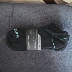 QUICKSILVER LOW CUT SOCKS